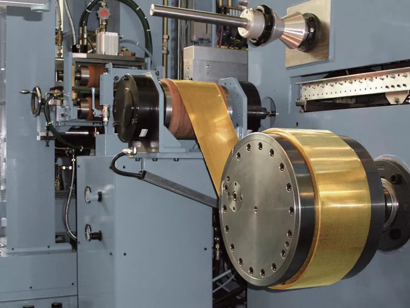 Koldvalseværk med høj præcision af kobberlegering